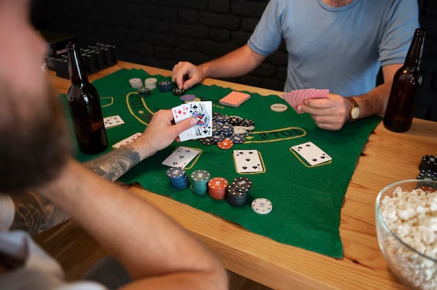 Live chat widget on jawara79 login mobile app during a blackjack session